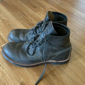 Red Wing Boots Size 10 Black